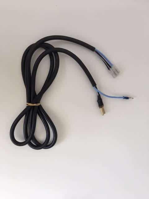 Astral Hurlcon lead kit output cable against a white background.