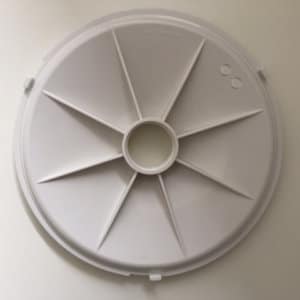 Wateco skimmer plate against a white background.