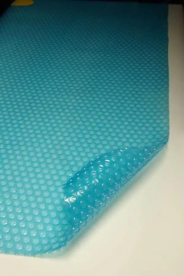 Daisy 250 micron Traditional Blue Pool Cover - Image 2