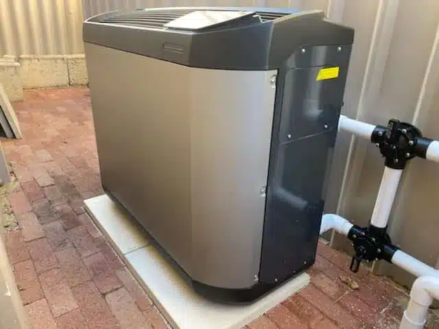 Zodiac Z400IQ heat pump front view.