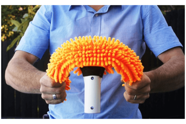 Aqua Finger multi-purpose microfibre broom for pools - Image 2